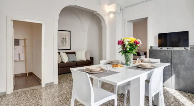 Апартаменты Mirror House Lovely Apartment