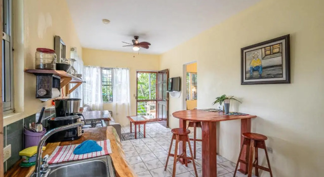Апартаменты с балконом Peace of Paradise Breakfast Included Free Manuel Antonio Park Tour