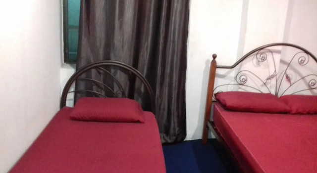 Трёхместный номер Standard Submarine Guest House Central Market - Hostel