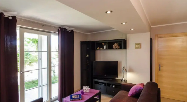 Апартаменты Apartments Gaura - Comfort One-bedroom Apartment With Terrace