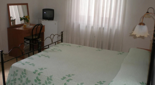 Bed And Breakfast Ponte Del Diavolo, Prenota Hotel Civita Pollino