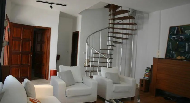 Cahide Maison