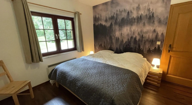 Ardennes Villa With Riverside Garden and Views, Rezervasyon Villa Liege kır evleri, Küçük Ev