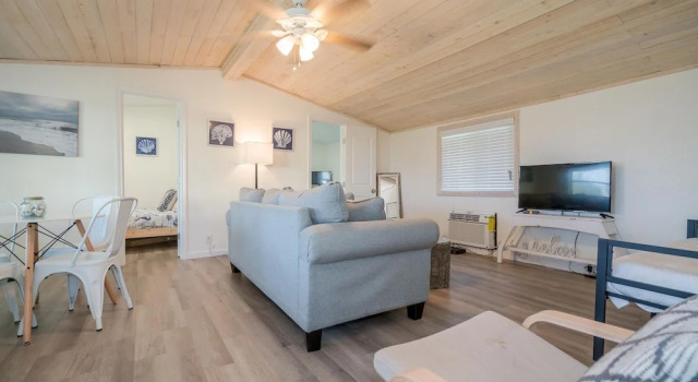 Cast A Waves 2 Bedroom Home, Забронировать Апартаменты/квартира Апартаменты Галвестон, рядом с Загородный клуб Галвестона, Апартаменты/квартира