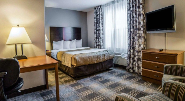 Двухместный номер Standard MainStay Suites Casper