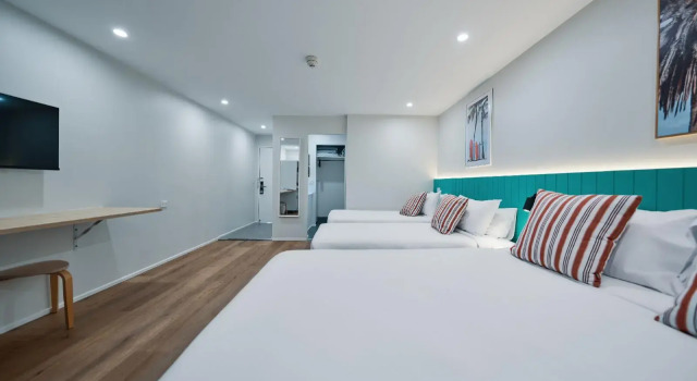 Red Star Palm Beach, Buchen Sie Gasthaus Mini-Hotels in Gold Coast, Gasthaus