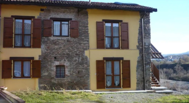 Cascina Formighezzo, Rezervați Hotel Grondona Piemont