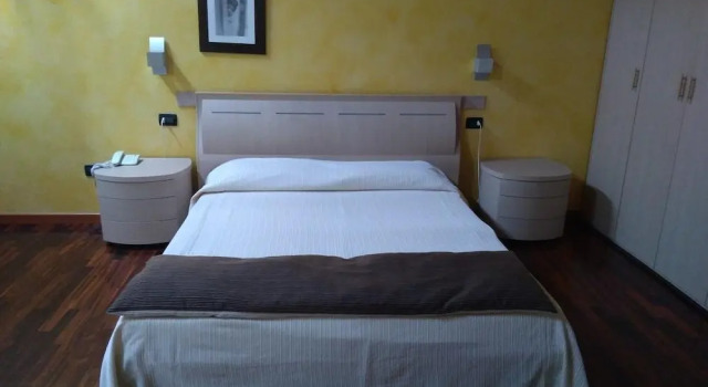 Hotel Fontana Santa, Забронировать Отель Грумелло-дель-Монте Bergamo Province
