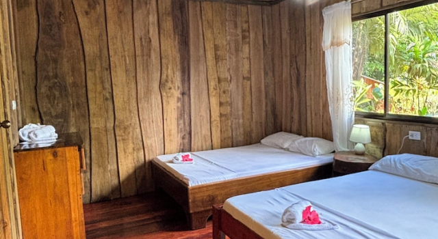 Citronela Lodge Corcovado, Rezervovat Rekreační dům Hotely v Puntarenas s parkováním, Parkování