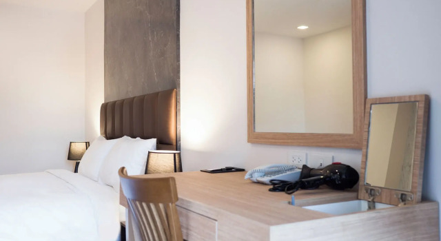 B2 Amata Nakorn Premier Hotel