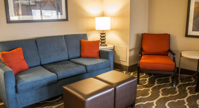 Comfort Inn Elizabeth City near University, Забронировать Отель Элизабет-Сити Северная Каролина