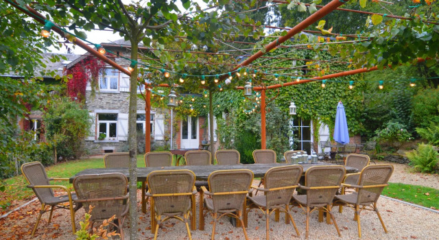 Bièvre Forest-Edge Retreat, Забронировать Дом для отпуска Бьевр Land of the High Lesse
