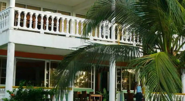 Hotel El Pirata Morgan, Buchen Sie Hotel Providencia Isla de Providencia