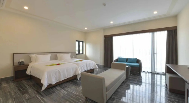 Четырёхместный семейный люкс Luxury с 6 комнатами с видом на бассейн Cocoland River & Beach Resort