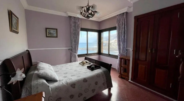 Luxury Beach Villa, Book Villa Hotels in Tenerife with Parking, Parking
