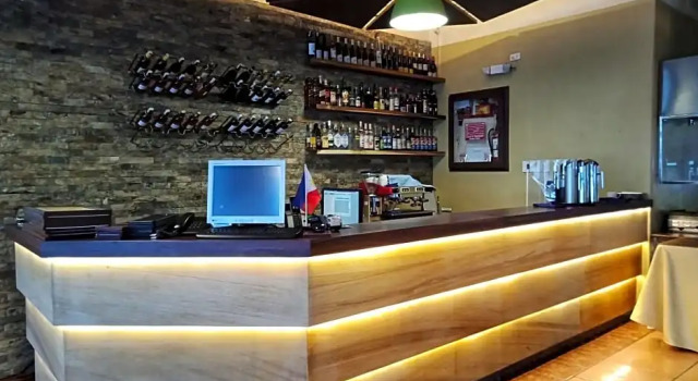 Days Hotel by Wyndham Iloilo