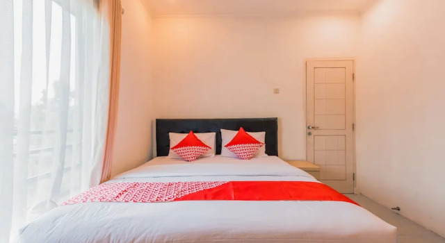 Номер Deluxe Hotel O Bogor Puncak Near Padang Golf Bukit Pelangi Formerly Gunung Geulis Village