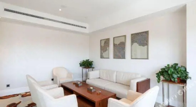 Ruiling International Hotel, Rezervasyon Otel Gansu 5 yıldızlı oteller, 5*