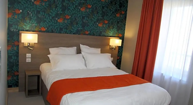 Номер Standard с балконом Logis hotel du Rhône
