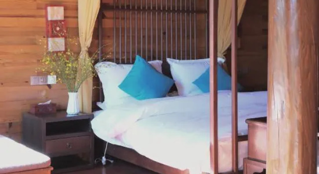 Люкс Luxury Lijiang Qingsongling Naxi Family