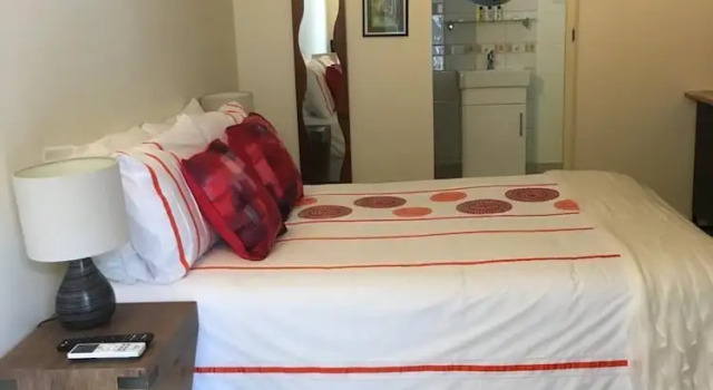 Номер Economy Black Marlin Motel
