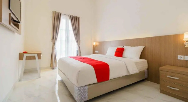 RedDoorz Plus Syariah @ Jalan Dr Sutomo Padang, Boek Hotel Hotels en accommodaties in Padang, Hotel