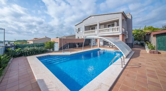 Вилла R112 Villa Ripoll