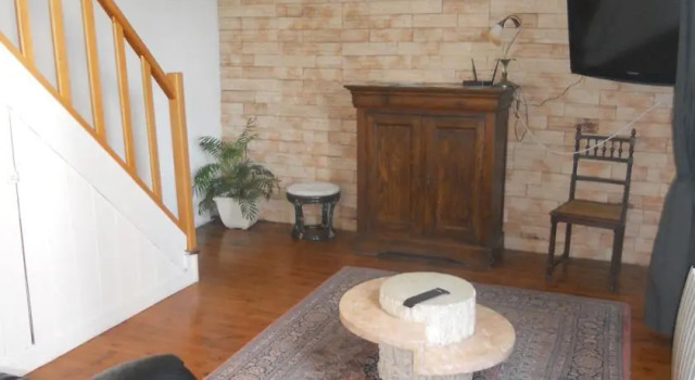 Gîte dAiraines, Забронировать Отель Отели Соммы с парковкой, Парковка