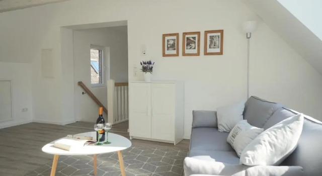 Апартаменты Ferienwohnung - Unterm Dach