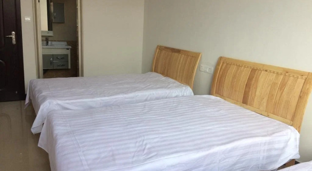 Lingshan Tour Pal Inn, Rezerwuj Hotel Shangrao Jiangxi