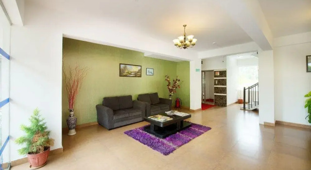 Treebo Iwe Studio, Book Hotel Yelahanka 