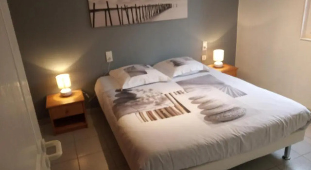 appartements et, Забронировать Гостевой дом Отели Вальреас с бассейном, Бассейн