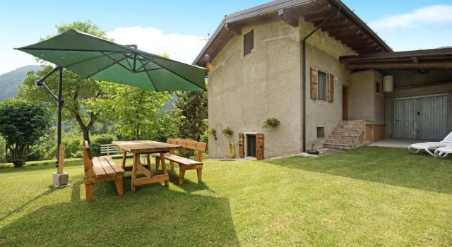 Stabol Cottage, Забронировать Дом для отпуска Коттеджи Тремозине-суль-Гарды, Коттедж