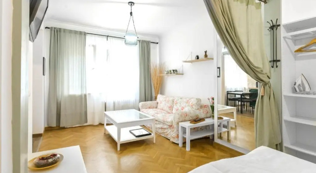 Апартаменты Floral Studio in the Heart of the City