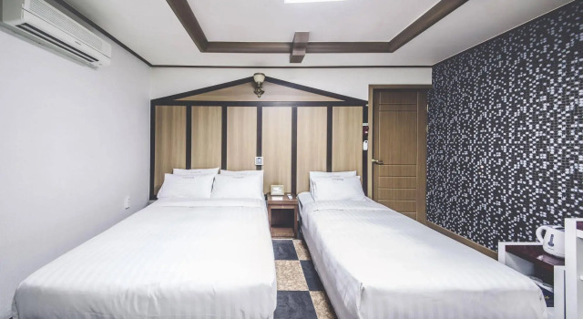Hotel I-Zone, Забронировать Отель Чеджу Остров Чеджудо, рядом с Парк Самму