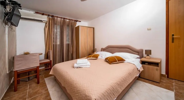 Студия Apartments Marković