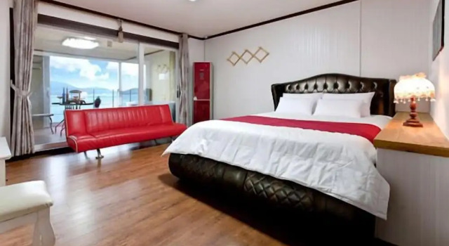 Geoje Merveille Pension