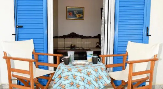 Andros 2 berdrooms 4 persons cycladic house.