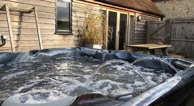 Коттедж Luxury с 3 комнатами Somerset Country Escape - Luxury barns with hot tubs