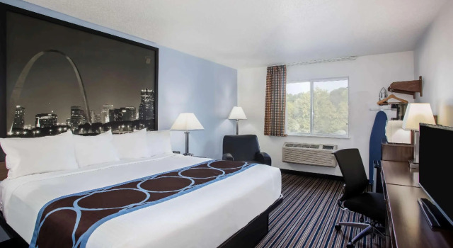 Двухместный номер Standard Super 8 by Wyndham Washington