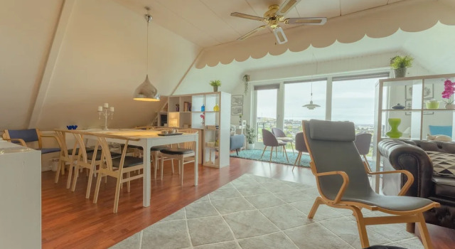 Апартаменты Standard Great 3 BR Loft Apt - Views-Free Parking