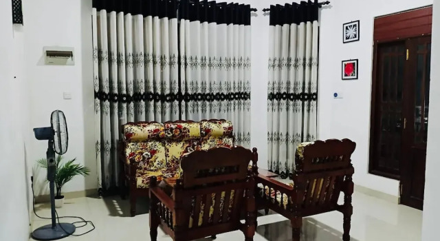 Home Stay With Local Charm