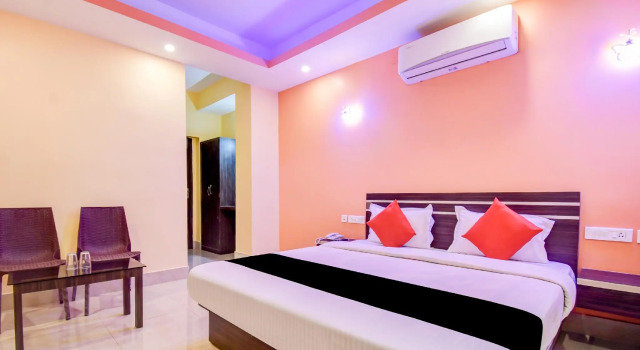 Sviitti Capital O 79404 Hotel Dev Bhumi