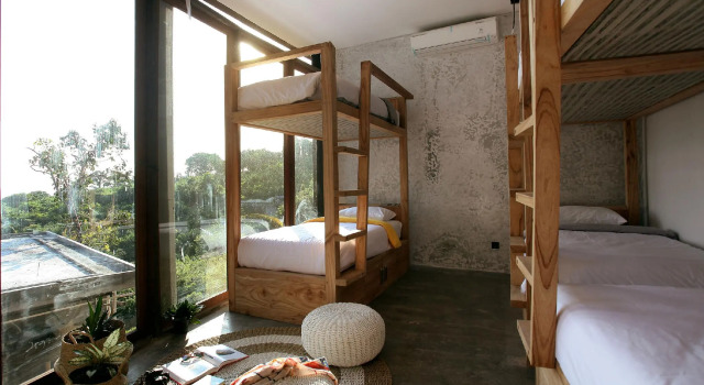 Bong Lux Hostel Nusa Lembongan, Забронировать Хостел Отели провинции Бали с завтраком, Завтраки
