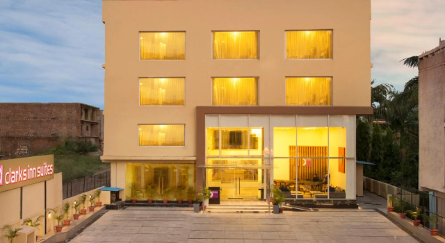 Clarks Inn Suites Katra, Забронировать Отель СПА-отели Джамму и Кашмира, SPA-услуги