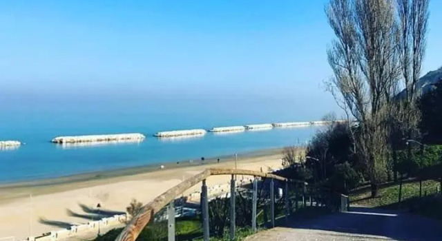 Residence Meeting, Забронировать Отель Отели Побережья Марок 3 звезды, 3*