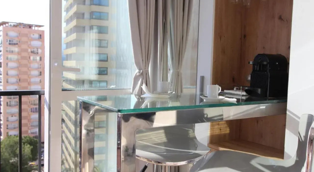 Lantana Suite - Benidorm, Забронировать Отель Бенидорм Коста-Бланка, рядом с Гора Ла-Крус