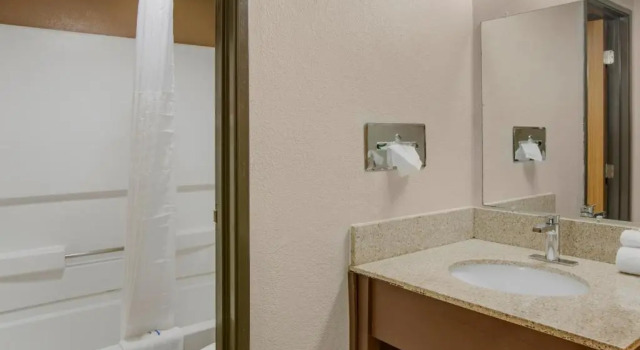 Standard- dobbelt værelse Rodeway Inn & Suites Grand Rapids Southeast