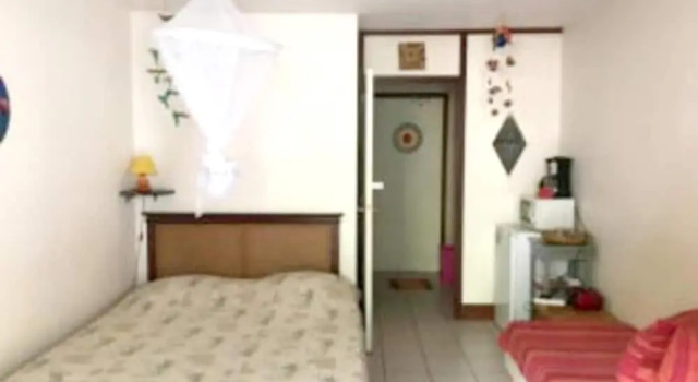 Studio in Sainte-anne, With Shared Pool, Furnished Terrace and Wifi, Book Apartment Apartments in Sainte-Anne, Apartment