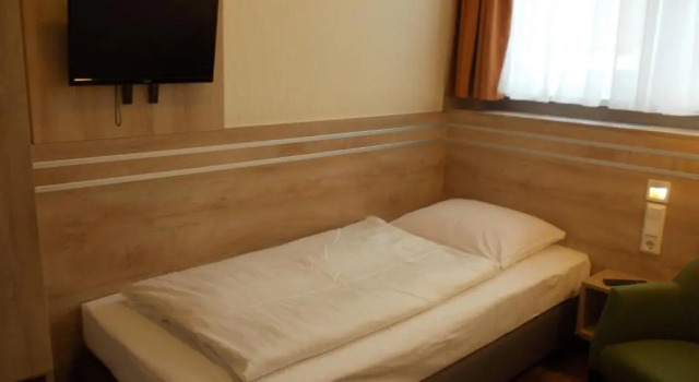 Berghotel Glockenberg, Забронировать Отель Санкт-Андреасберг Braunlage Ski, рядом с Schlepplift I